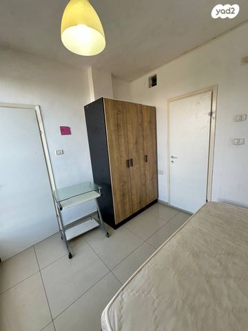 דירה, החשמל 60, נווה פז, חיפה