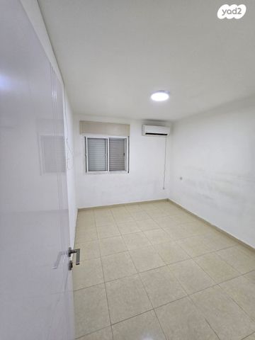 דירה, נחום גוטמן, נווה זאב, נאות אילן, באר שבע