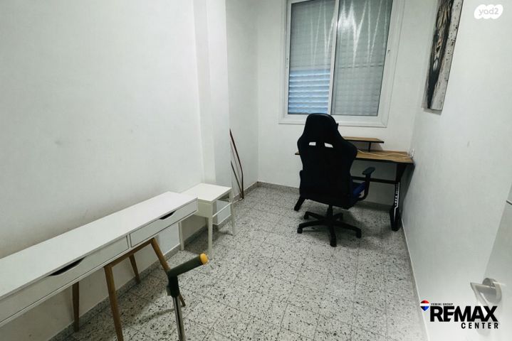 דירה, יבניאלי, נאות רחל, חולון