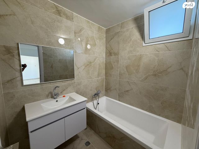 דירה, החשמונאים, שיכון ב, טבריה