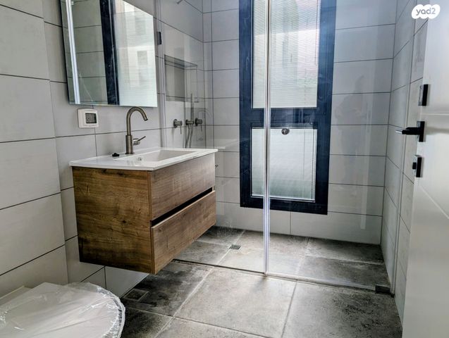 דירה, פרדס משותף 88, רעננה