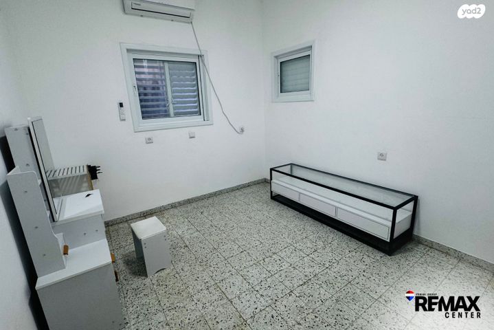 דירה, יבניאלי, נאות רחל, חולון