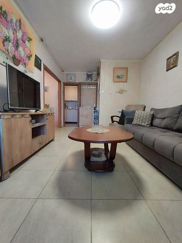 דירה, הדקל, מנחם בגין, עכו