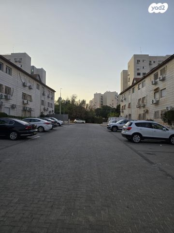 דירה, נחום גוטמן, נווה זאב, נאות אילן, באר שבע