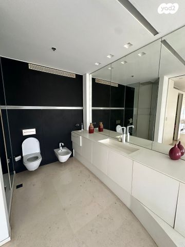 דירה, ניסים אלוני 17, צמרות איילון, פארק צמרת, תל אביב יפו