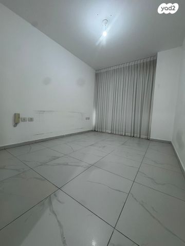 דירה, גני שרונה, קרית הממשלה, תל אביב יפו