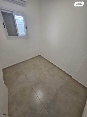 יחידת דיור, מבצע עובדה, שכונה ו', באר שבע