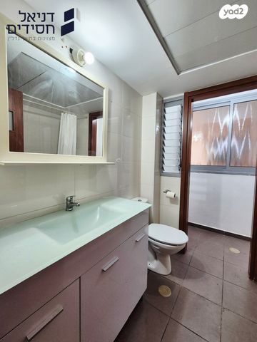 דירה, הדס, קרית אילון, חולון