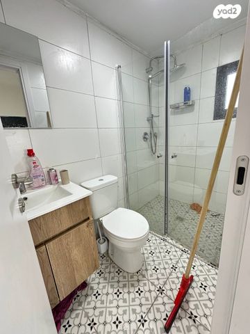 דירה, הגיבורים 26, חליסה, חיפה