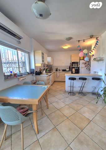 דירה, טשרניחובסקי 10, ירושלים