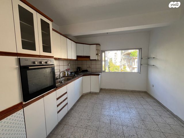 גג/ פנטהאוז, עלומים 19, אזור הבילויים, רמת גן