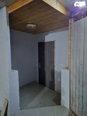 דירה, ההסתדרות, אושיות, רחובות