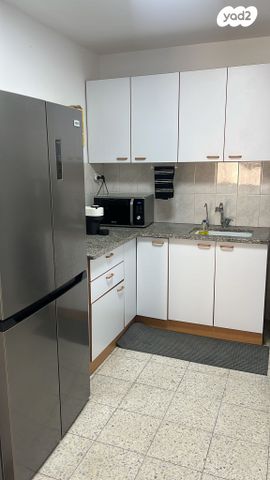 דירה, יצחק רבין 39, מרכז העיר, חדרה