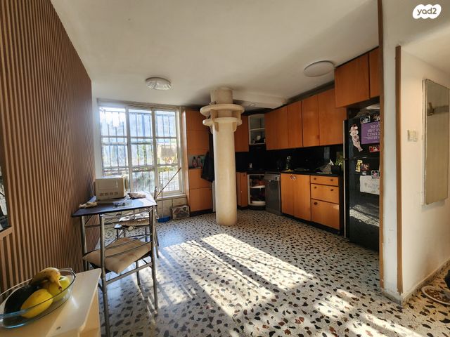 דירת גן, הקשת, קרית שלום, תל אביב יפו