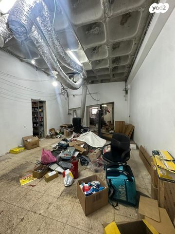 חנויות/ שטח מסחרי, מוהליבר, יהוד מונוסון