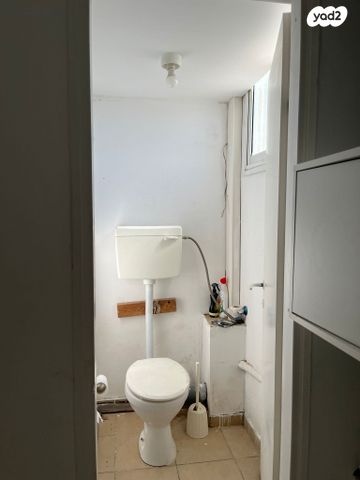 מבני תעשיה, אזור תעשייה רכטמן, רחובות