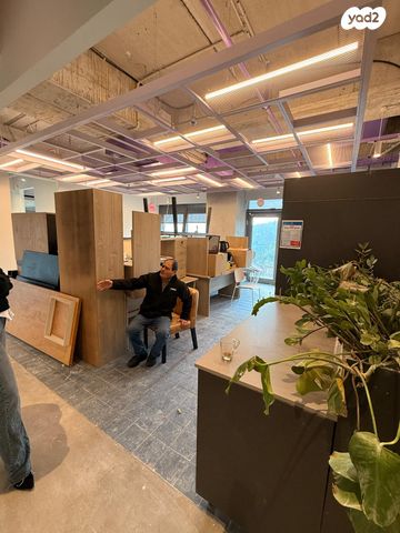 משרדים, יקנעם עילית