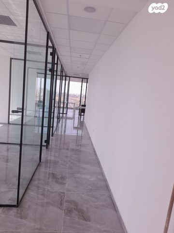 משרדים, פתח תקווה