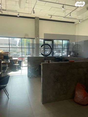 חנויות/ שטח מסחרי, התקשורת, אשדוד