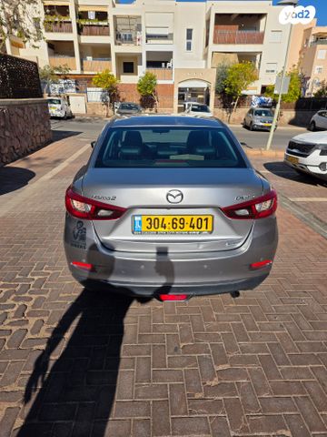 מאזדה 2