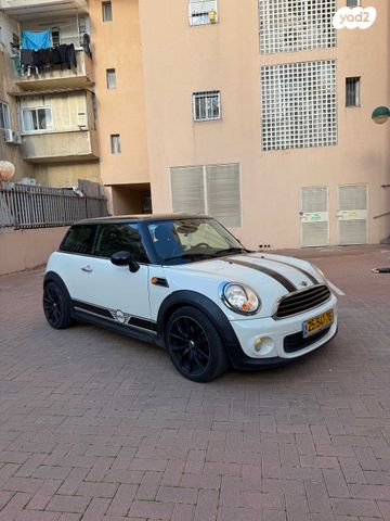 מודעת רכב מיני קופר