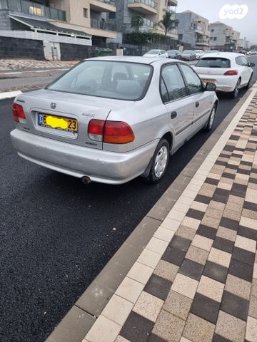 הונדה סיוויק