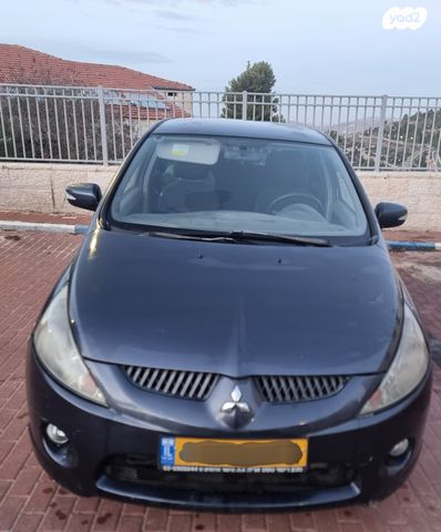 מיצובישי גרנדיס