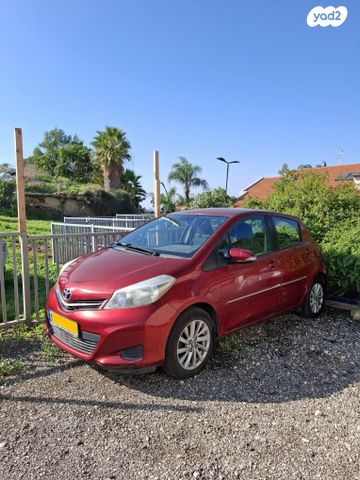 מודעת רכב טויוטה יאריס