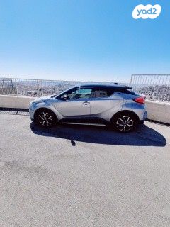 מודעת רכב טויוטה C-HR