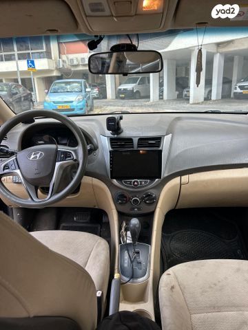 יונדאי אקסנט i25