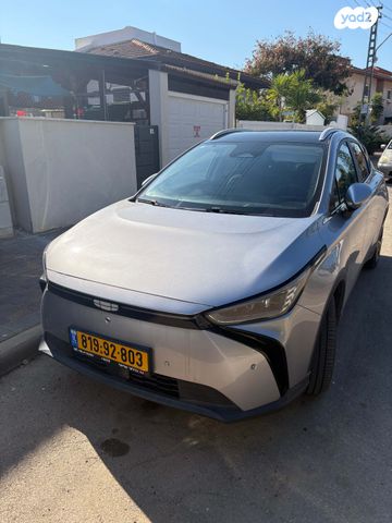 ג׳ילי Geometry C