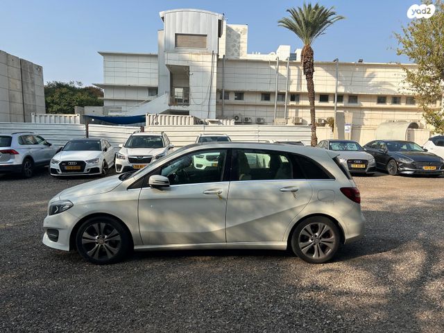 מרצדס-בנץ B-class