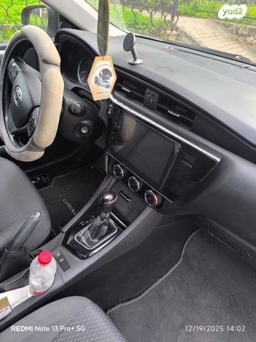 טויוטה קורולה