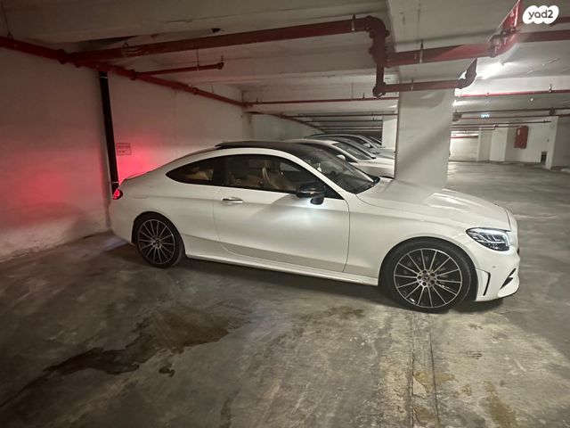 מודעת רכב מרצדס-בנץ C-class