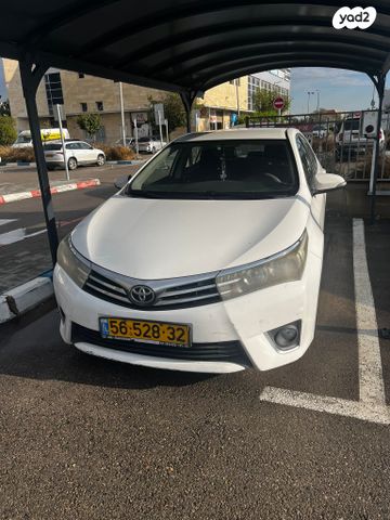 מודעת רכב טויוטה קורולה