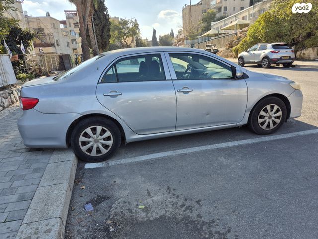 מודעת רכב טויוטה קורולה