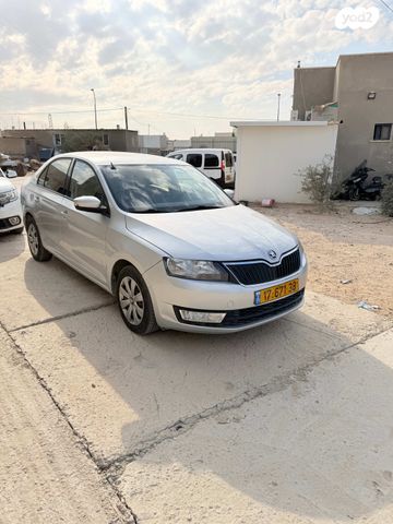 סקודה ראפיד