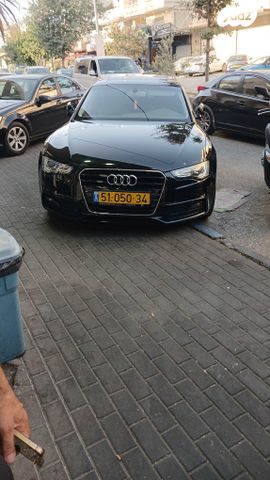 מודעת רכב אאודי A5