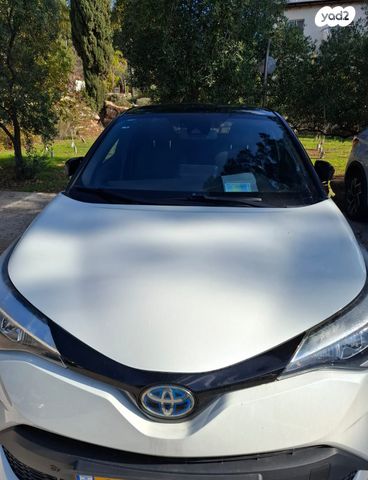 טויוטה C-HR