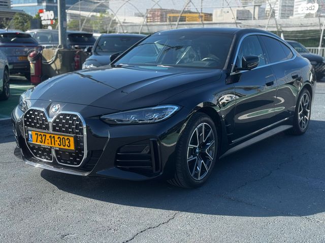 מודעת רכב ב מ וו סדרה 4