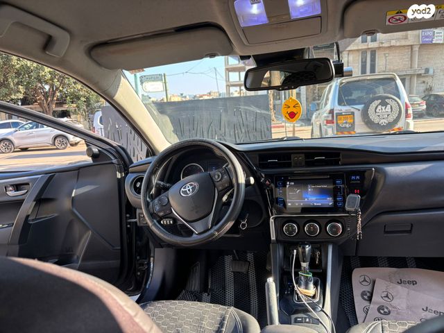 מודעת רכב טויוטה קורולה