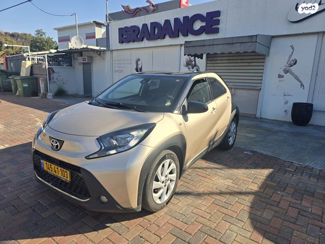 מודעת רכב טויוטה אייגו X