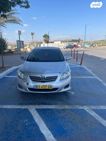 טויוטה קורולה