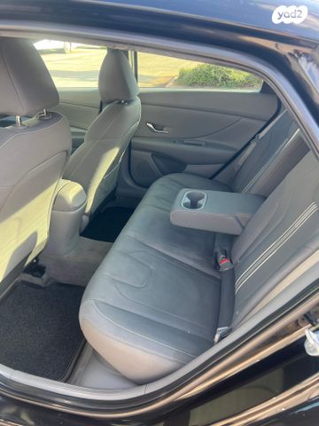 יונדאי אלנטרה