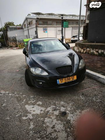 מודעת רכב סיאט לאון