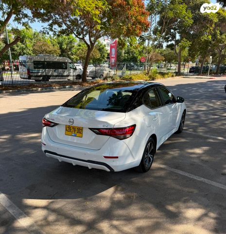 ניסאן סנטרה