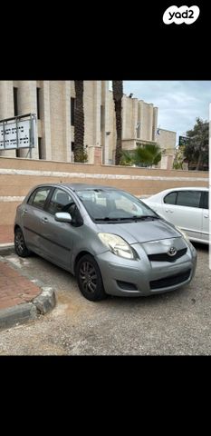 מודעת רכב טויוטה יאריס