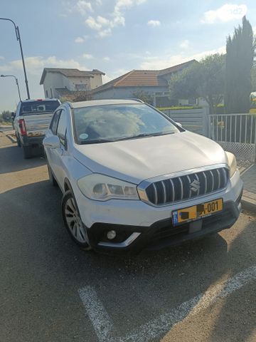 סוזוקי קרוסאובר