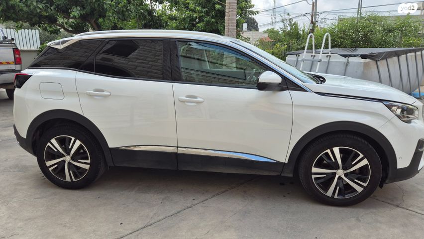 מודעת רכב פיג'ו 3008