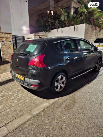 פיג'ו 3008